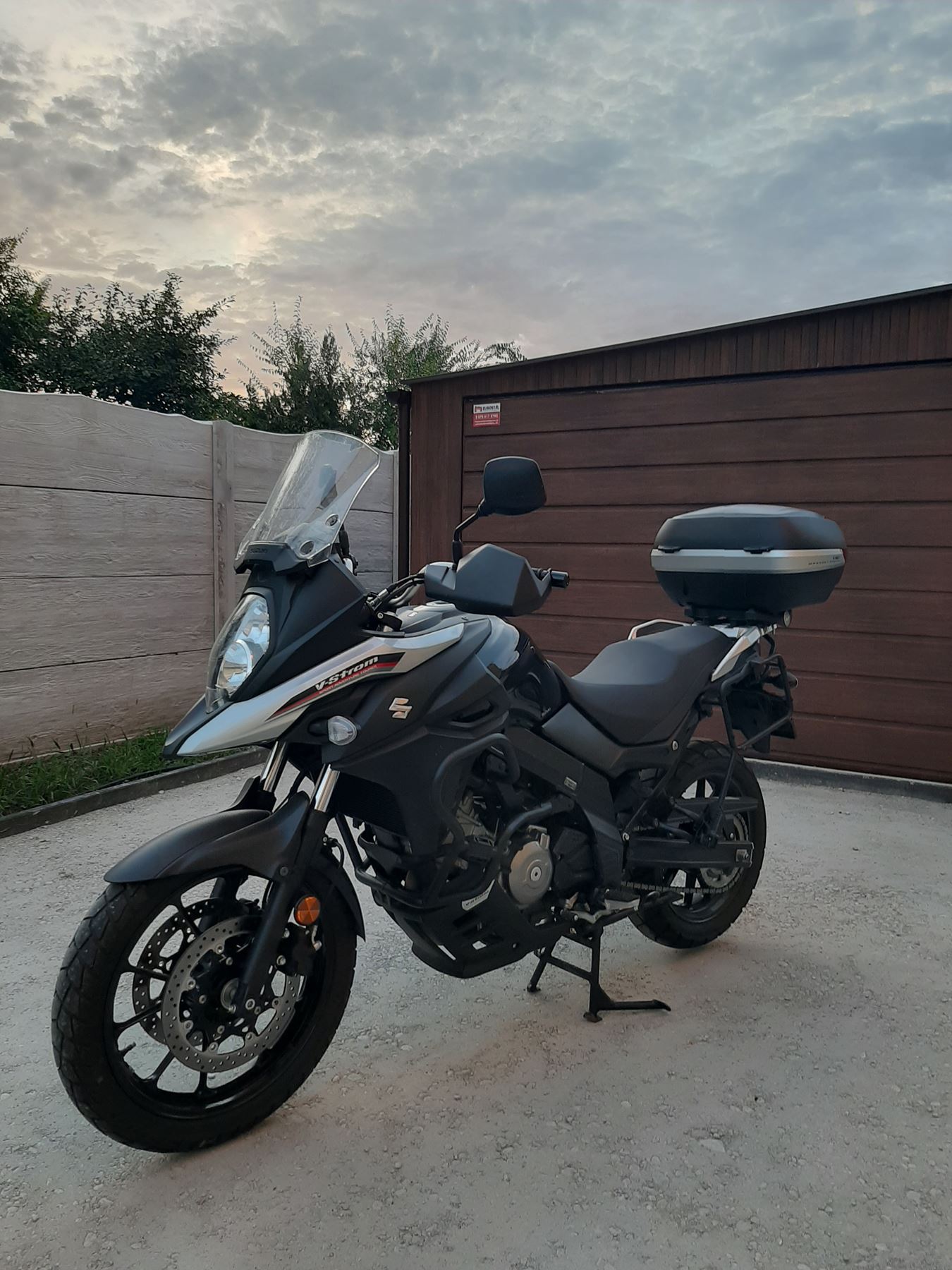 SUZUKI DL 650, 2. kp